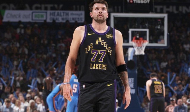 开云-ESPN：东契奇左腿筋受伤，将在当地时间周五进行核磁共振检查